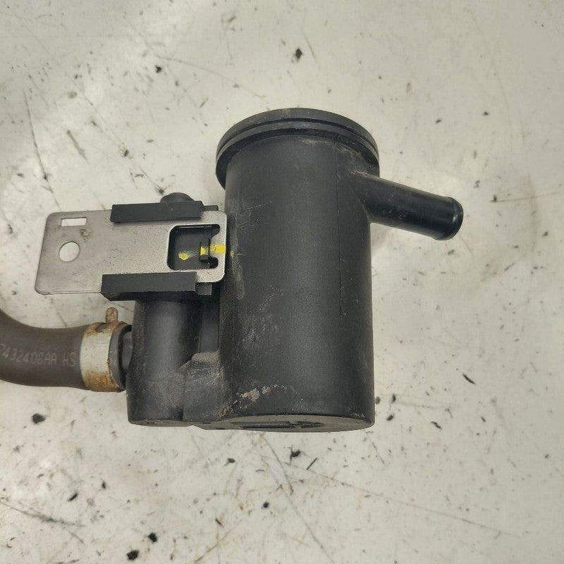 Kia Sportage Fuel Vapor Canister Charcoal Evaporator Can  2020 2021 20