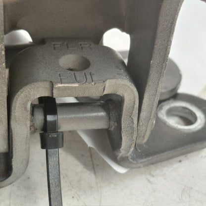 Hyundai Veloster Door Hinge Set Left Front Driver  2017 2016 2015 2014