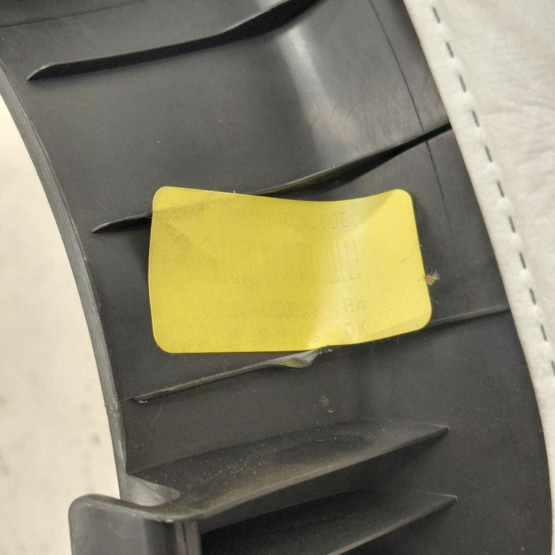 Kia Sorento Kick Panel Trim Right Passenger  2018 2017 2016