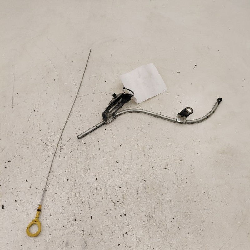 Toyota Prius Engine Oil Dipstick  1.8 2022 2021 2020