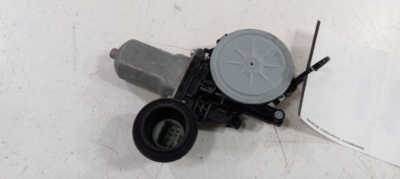 Power Window Motor Front Door Passenger Right Fits 04-19 TUNDRA OEM