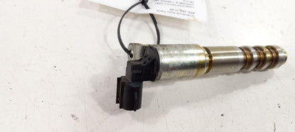 Cadillac CTS Variable Timing Gear Oil Control Valve Solenoid Cylinder 