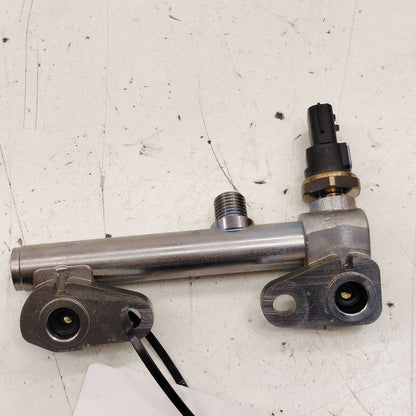 Subaru Crosstrek Passenger Right Rear Fuel Rail Injector Mount Bar 202