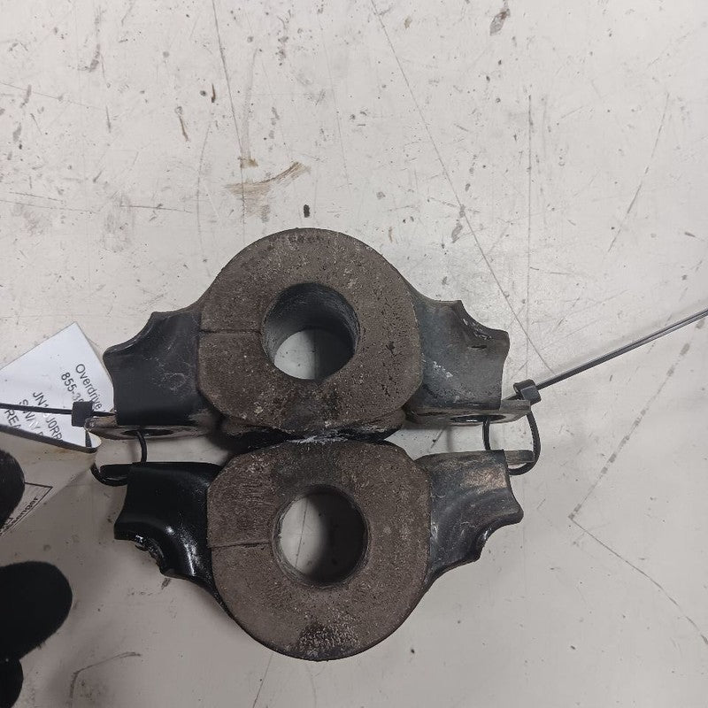INFINITI QX50 Sway Bar Bushing Mounting Bracket  2017 2016 2015 2014 O