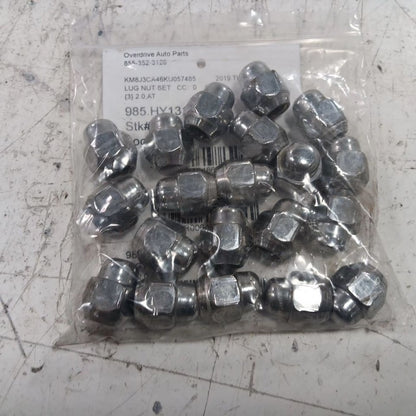 Hyundai Tucson Lug Nut Set  2019 2020 2021
