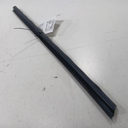 Chevy Malibu Left Front Weather Strip Interior  2019 2020 2021 2022 20