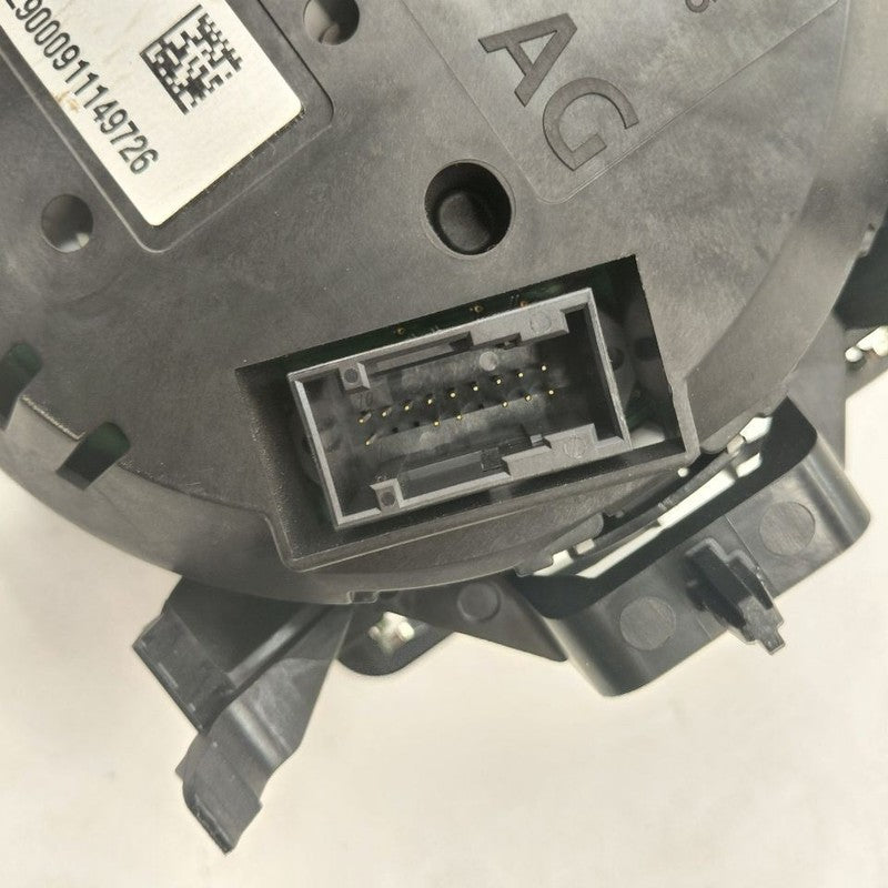 Speedometer Gauge Cluster Hatchback Base MPH Fits 15-17 Volkswagen Gol