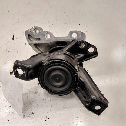 Kia Sportage Engine Motor Mount Right Passenger  2.4 2020 2021 2022