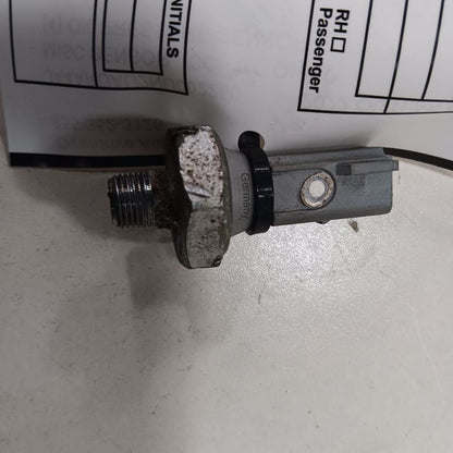 Outlander Sport 2.0 Oil Pressure Sensor  2022 2023 2024 OEM