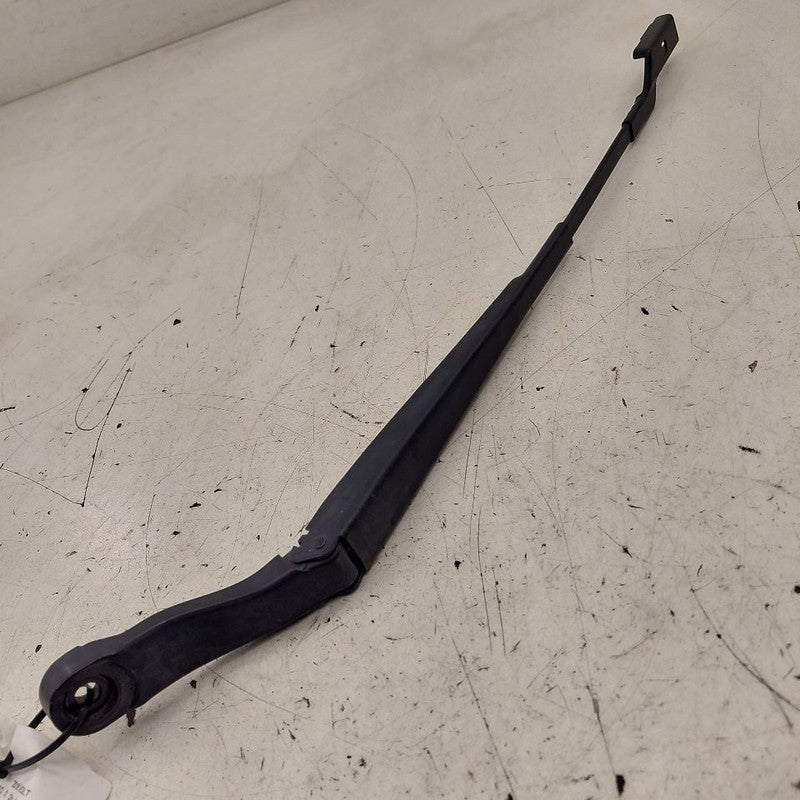 Chevy Volt Windshield Wiper Arm Right Passenger  2019 2018 2017 2016