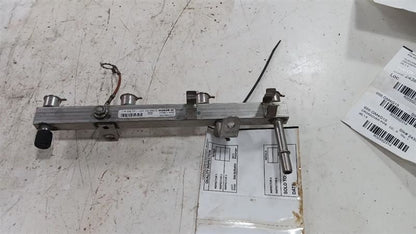Buick Encore Fuel Rail Injection Injector Mount Bar  2013 2014 2015 2016