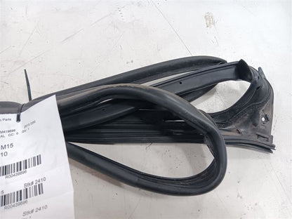 Infiniti Q50 On Door Seal Rubber Right Passenger Front 2014 2015 2016