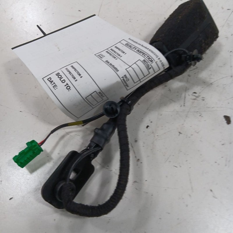 Passenger Right Front Seat Belt Buckle Latch 4 Door X Model Fits 16-17 FIAT 500