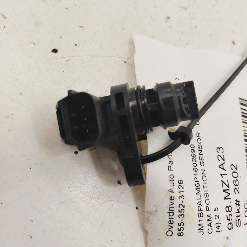 Mazda 3 Camshaft Cam Shaft Position Sensor  2.5 2023 2022 2021