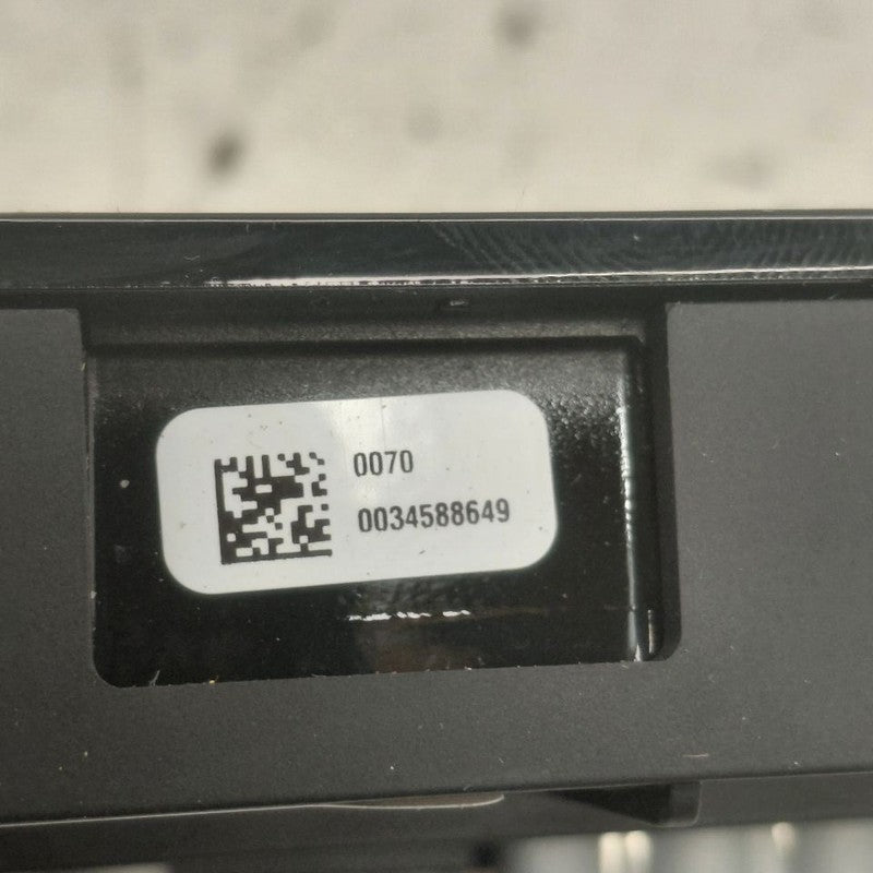 Front Screen Display 8.0" Screen ID LJ6T-18B955-FD Fits 21 Ford Escape
