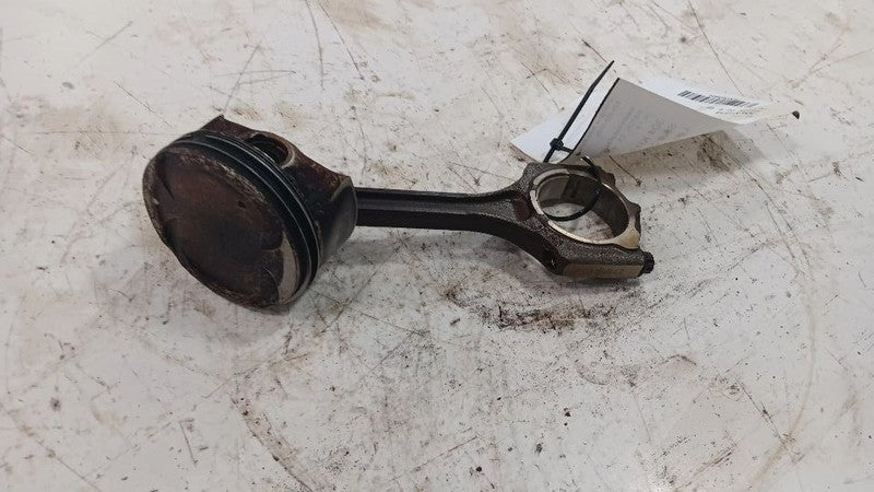 Single Piston With Connecting Rod