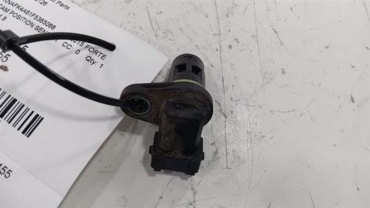 Kia Forte Camshaft Cam Shaft Position Sensor  2014 2015 2016 OEM