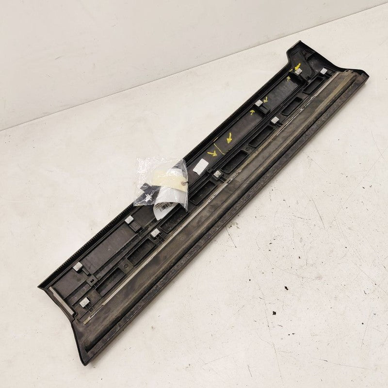 Honda CR-V Door Molding Trim Strip Left Driver Front  2017 2018 2019