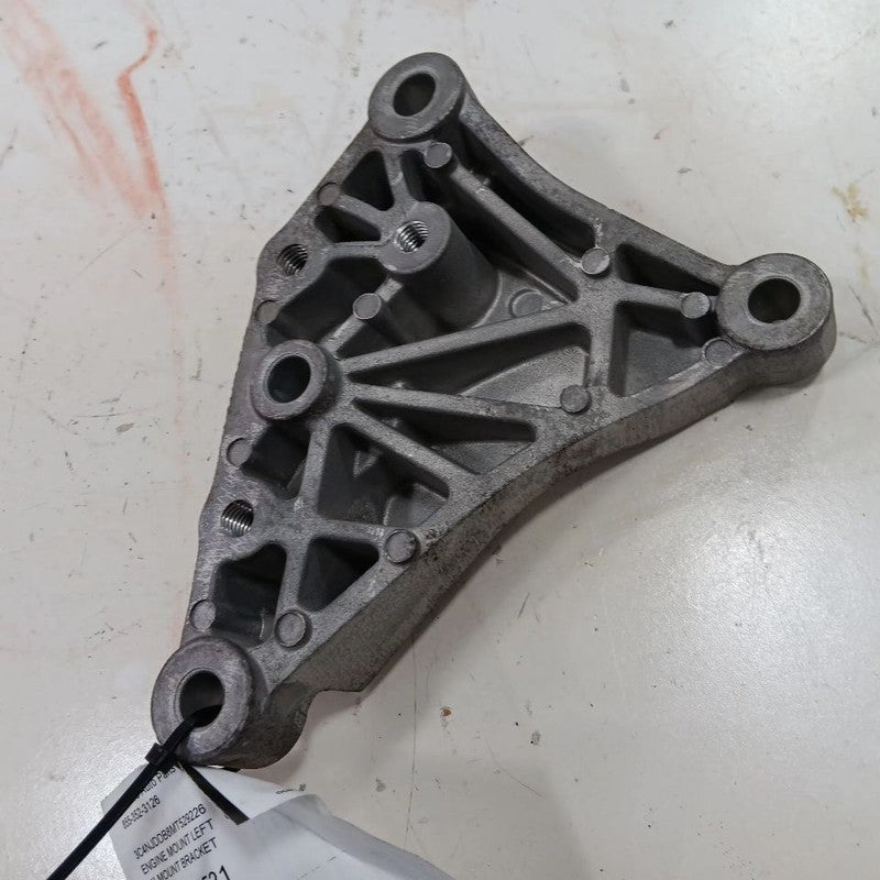 Jeep Compass Engine Motor Mount Bracket Left Driver  2021 2020 2019 2018 2017