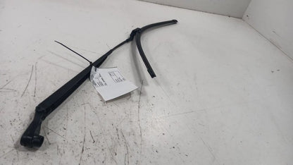 Buick Encore Windshield Wiper Arm Left Driver  2016 2017 2018 2019