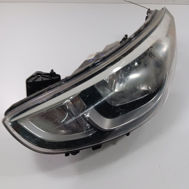 Driver Left Headlight Without Projector Fits 15-17 Hyundai Accent OEM