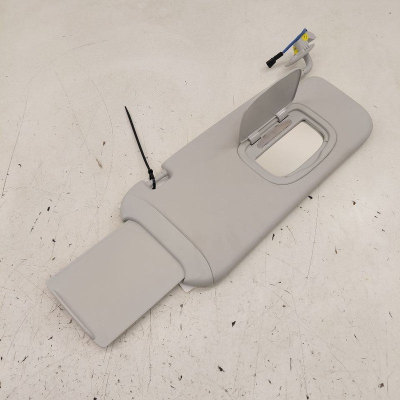 2018 Fiat 500 X Model Passenger Right Sun Visor Shade