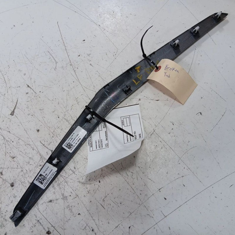 Ford Ecosport Interior Driver Left Front Trim BROKEN TAB 2018 2019 2020 2021 202