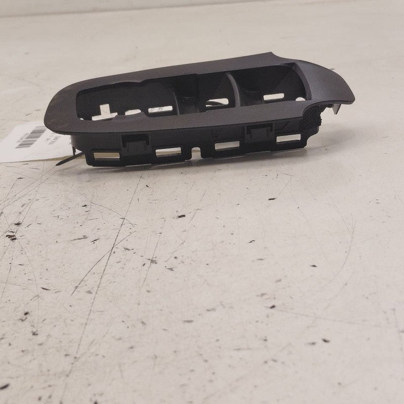 Buick Encore GX Window Switch Bezel Trim Left Front 2022 2023 2024 202