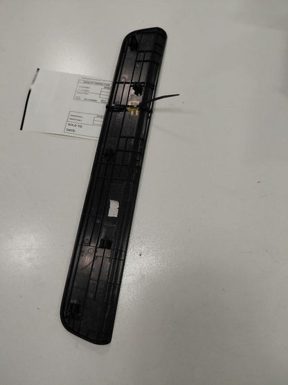 Kia Soul Sill Trim Plate Door Jam Threshold Left Driver Front  2017 20