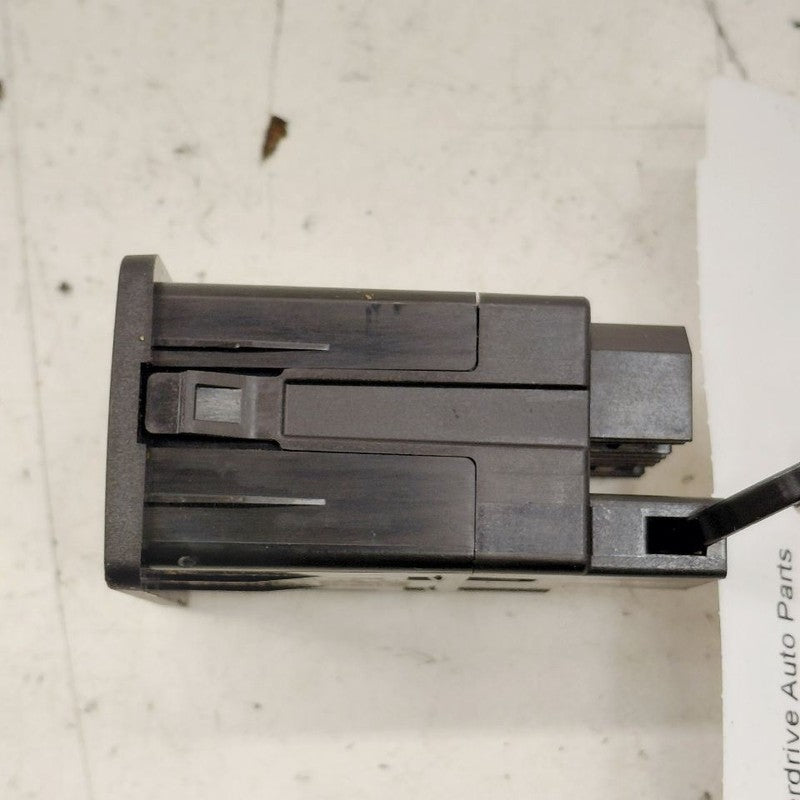 Ford Escape USB Plug In Hub Port  2022 2023 2024