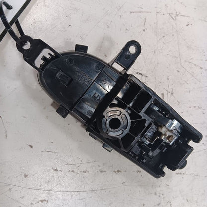 Nissan LEAF Door Handle Right Passenger Front Interior Inside  2013 20