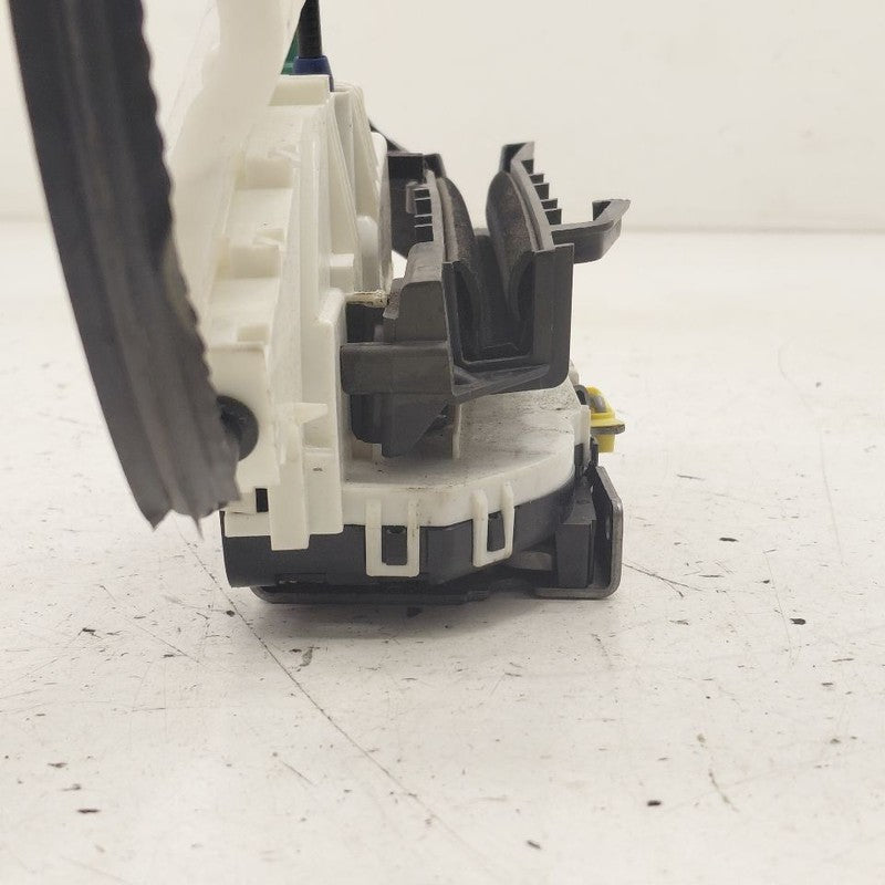 Fiat 500 X Model   Door Latch Lock Left Driver Front  2016 2017