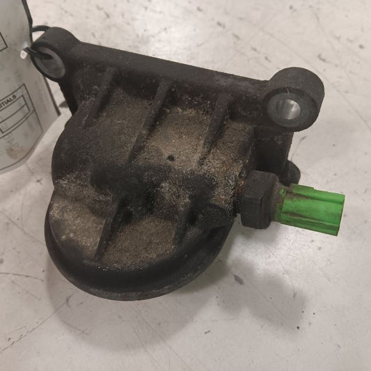 Ford Focus Engine Oil Filter Adapter Bracket Housing Mount  2018 2017 