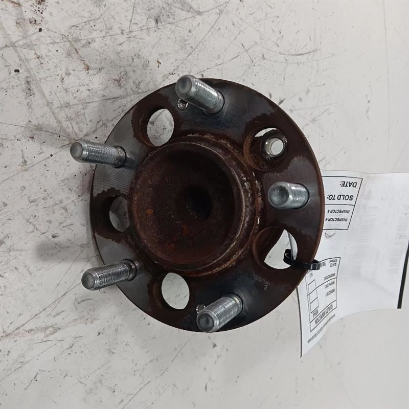 Kia Soul Rear Knuckle Stub Bearing Hub  2017 2018 2019