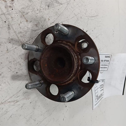 Kia Soul Rear Knuckle Stub Bearing Hub  2017 2018 2019