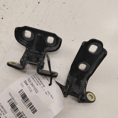 Chevy Trax Door Hinge Set Right Rear Passenger  2022 2021