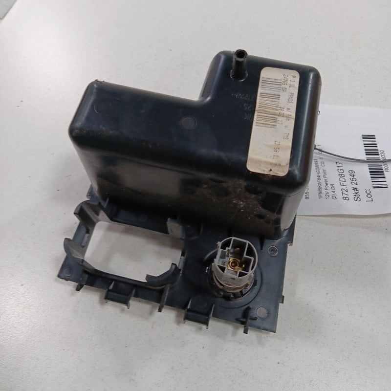 Ford Explorer 12V Power Port Socket  2016 2017 2018 2019 OEM