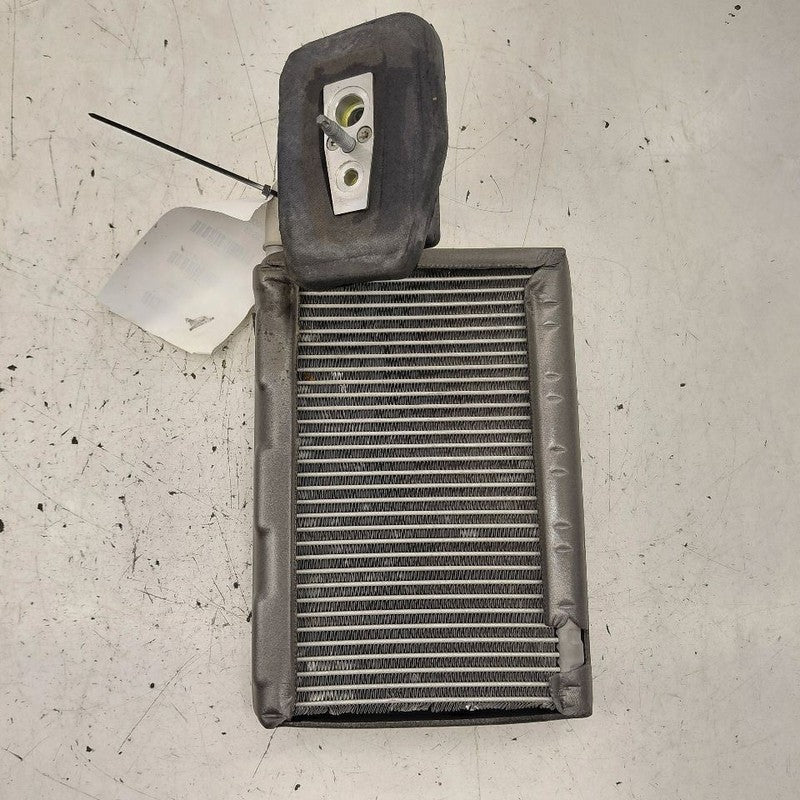 Air Conditioning AC Evaporator Fits 16-20 Cadillac CT6