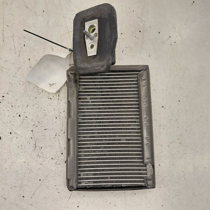Air Conditioning AC Evaporator Fits 16-20 Cadillac CT6