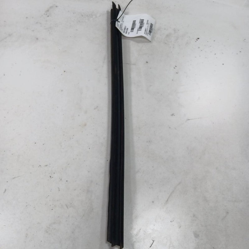 Jeep Cherokee Left Front Weather Strip Interior  2015 2016 2017 OEM