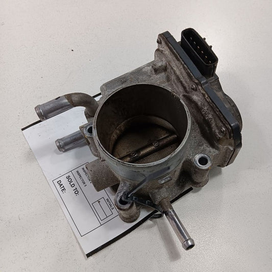 351002B300 Throttle Body Valve Fits 12-19 Hyundai Accent 