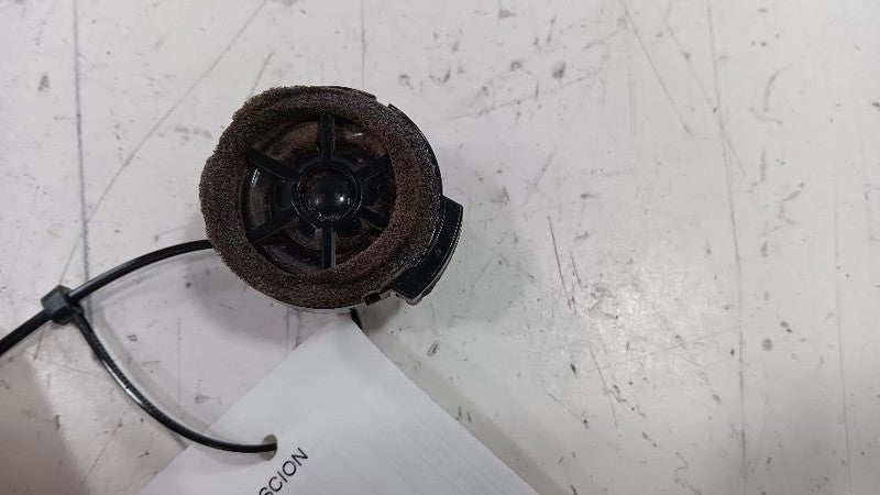 Toyota Scion IQ Tweeter Right Passenger Tweeter Speaker  2011 2012 201