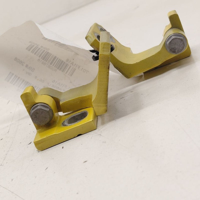 Fiat 500 X Model   Door Hinge Set Left Front Driver  2016 2017