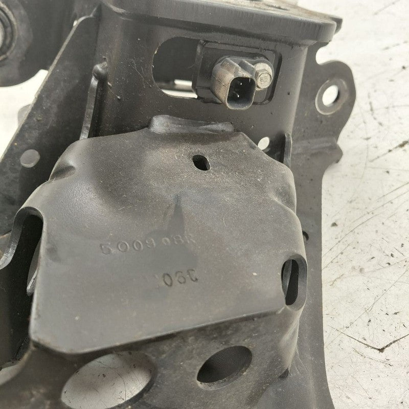 Ford Escape Passenger Right Rear Trailing Lower Control Arm  2020 2021