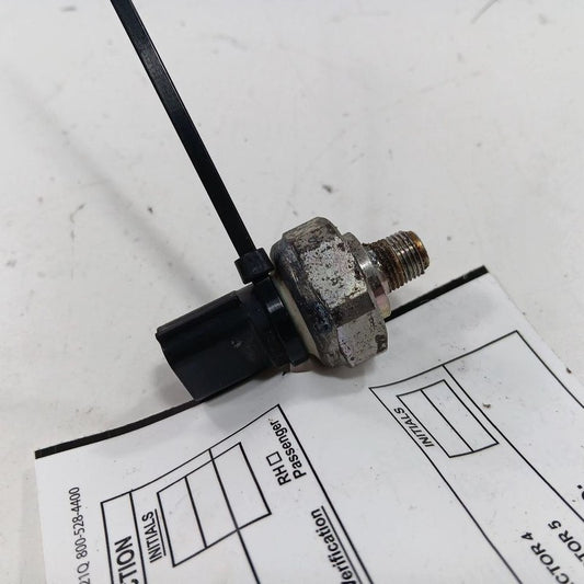 Nissan Kicks Engine Oil Pressure Sensor 1.6 2021 2022 2023 2024