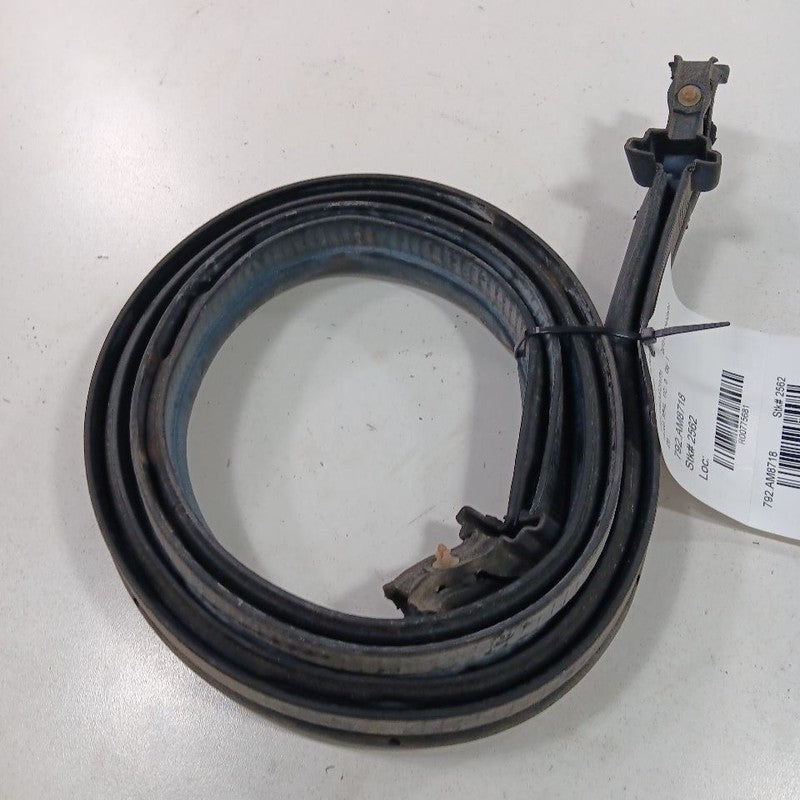 Grand Cherokee Cowl Vent Panel Hood Rubber Seal  2017 2018 2019 2020