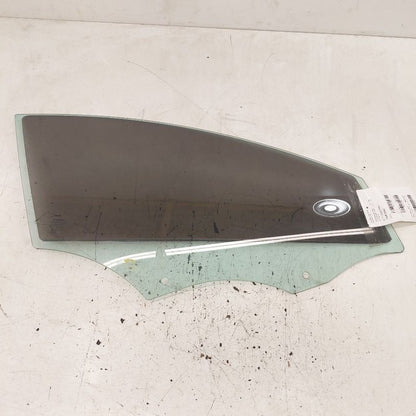 Passenger Right Front Door Glass Window VIN Y 1st Digit SWB Fits 14-18