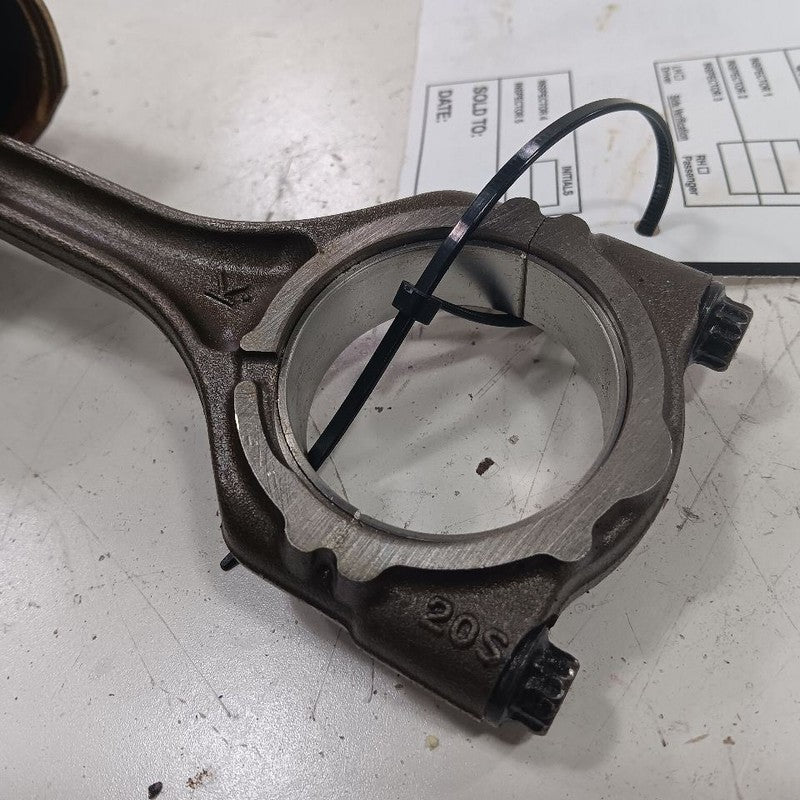 Outlander Sport Single Piston With Connecting Rod   2019 2020 2021 202