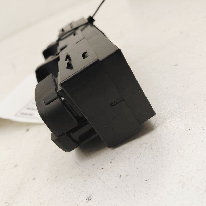Driver's Front Door Master Lock And Window Switch 14-20 Nissan Rogue O