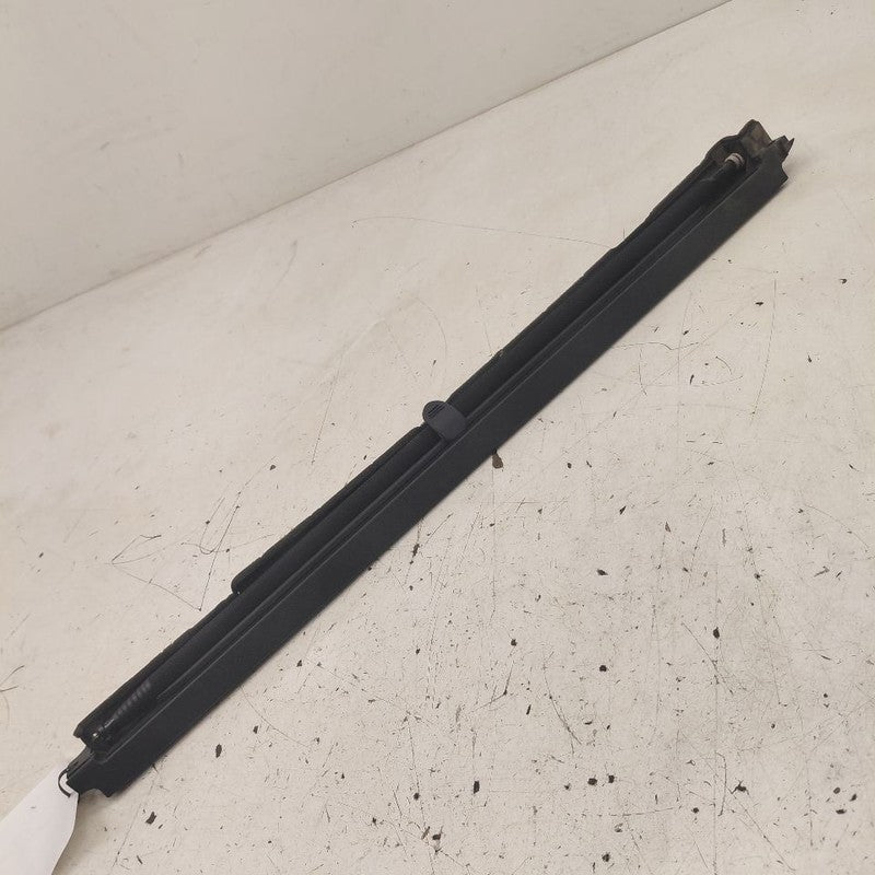 Kia Sorento Left Rear Door Sun Shade 2018 2017 2016
